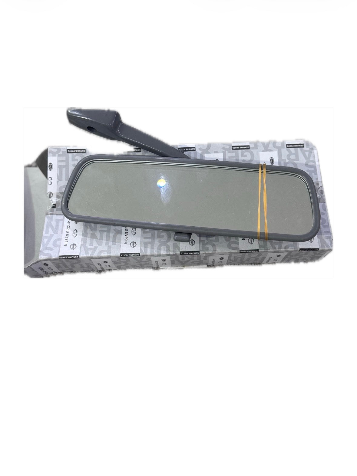 مراية لون رصاصي